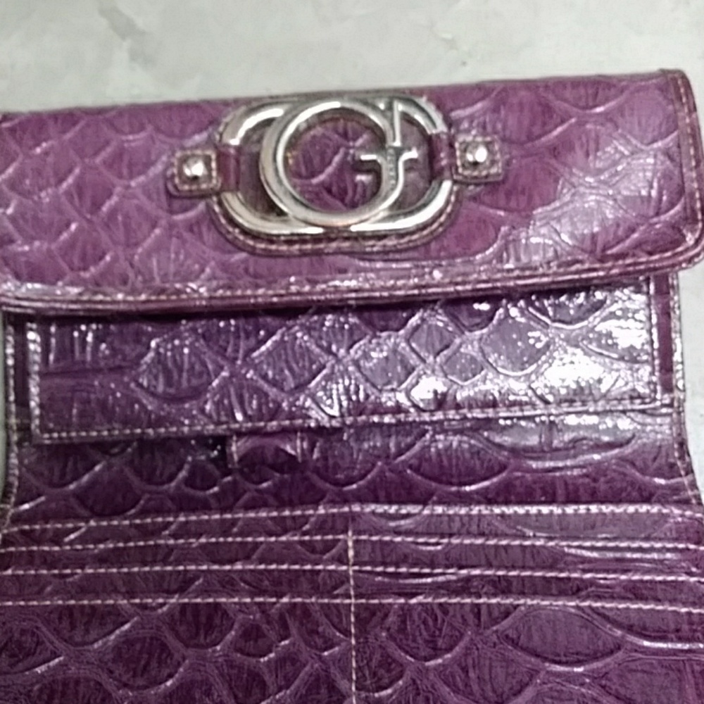 Vintage leather guess wallet